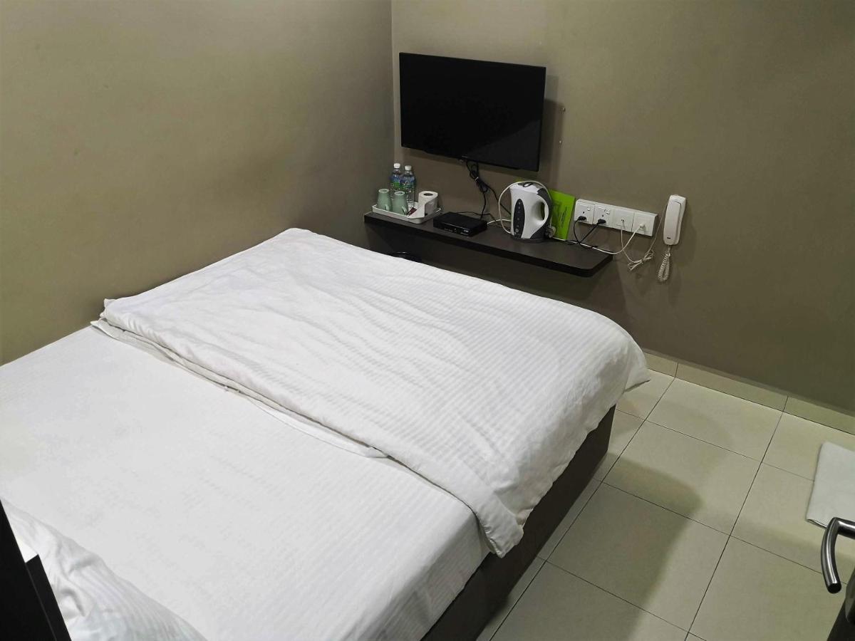 Tropika Garden Hotel Johor Bahru Luaran gambar