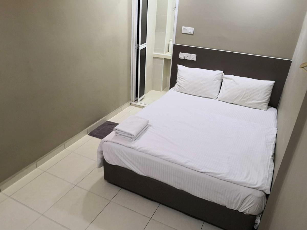 Tropika Garden Hotel Johor Bahru Luaran gambar