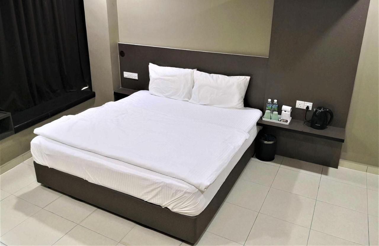Tropika Garden Hotel Johor Bahru Luaran gambar